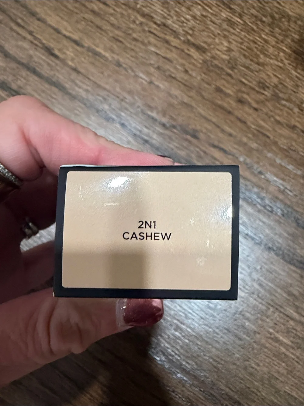 Laura Mercier Real Flawless Weightless Perfecting Foundation - 2N1 Cashew